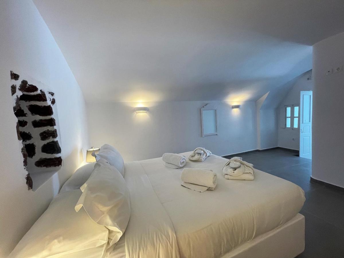 Marizan Caves & Villas Oia  Luaran gambar